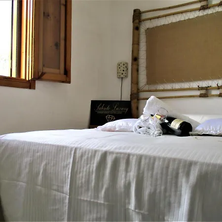 Torre Dell'Orso Luxury Holiday * 托里德欧索